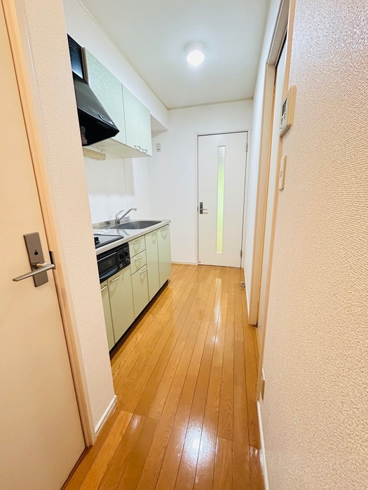 廊下 K.M.H.COURTTERRACE