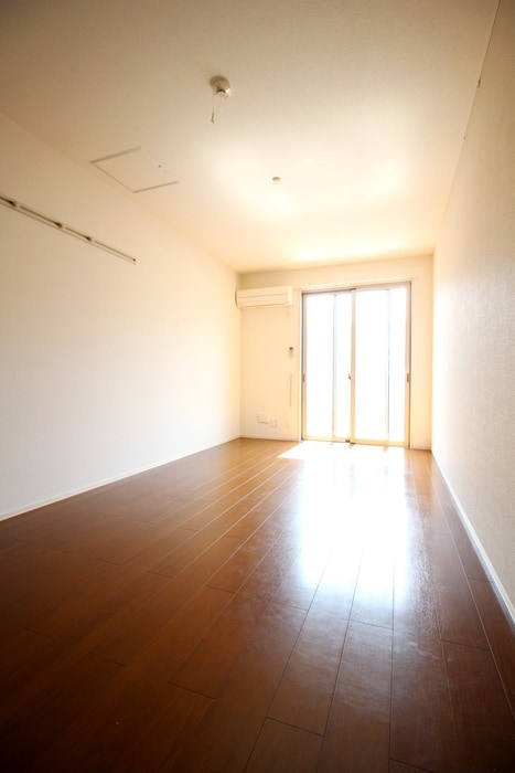 居室 レセンテ旗の台