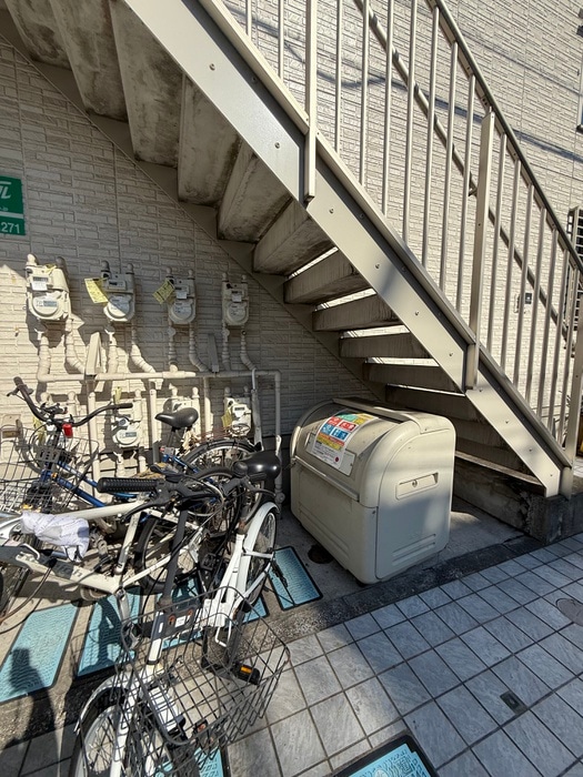 建物設備 レセンテ旗の台