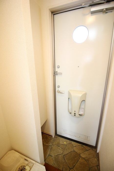 玄関 レセンテ旗の台