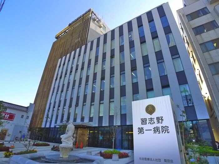 習志野第一病院(病院)まで108m マンションベルベル