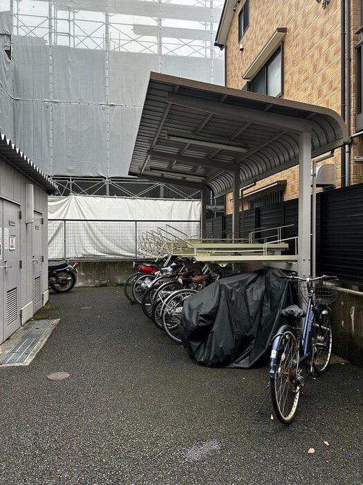 駐輪場 レジディア本郷菊坂プレイス