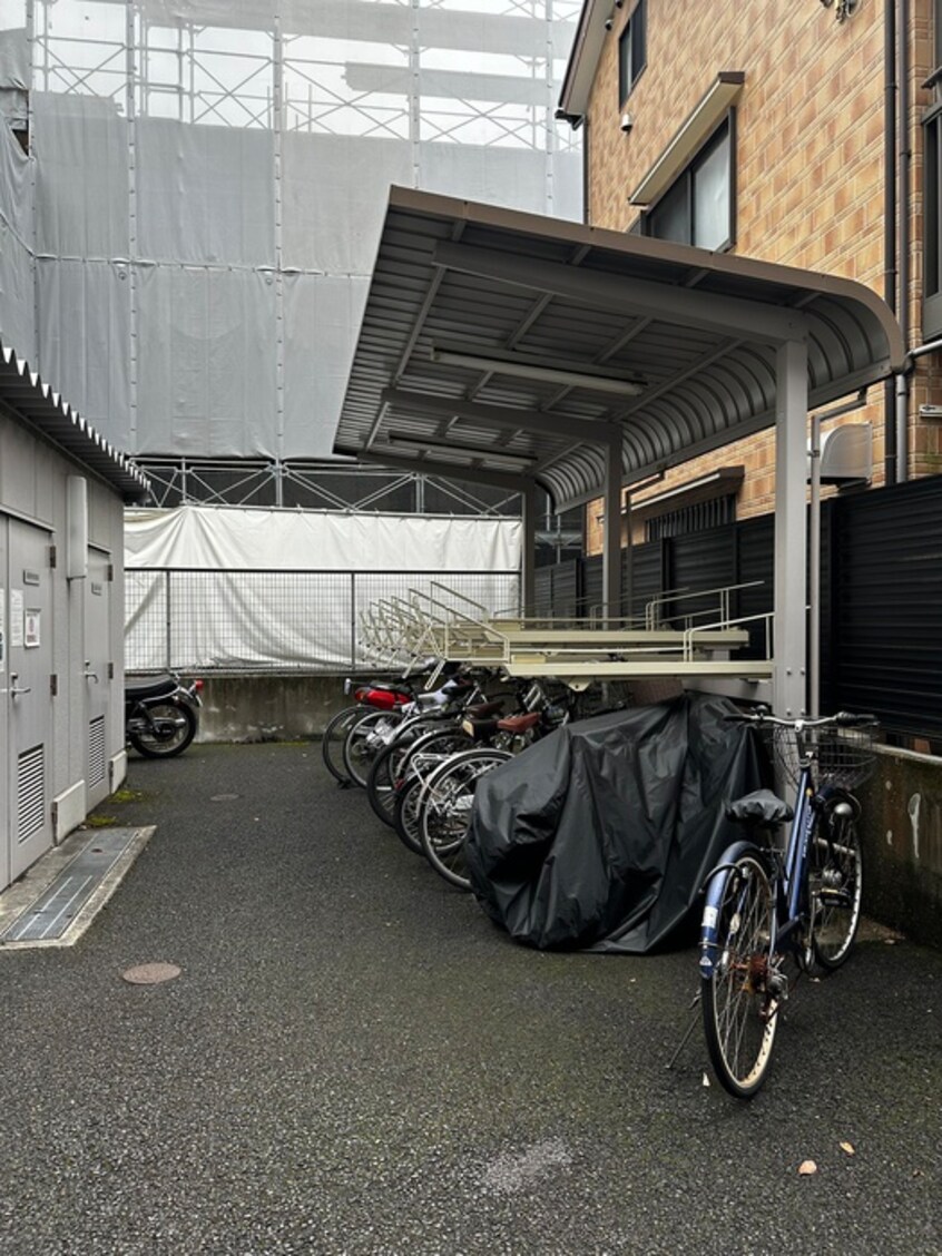 駐輪場 レジディア本郷菊坂プレイス