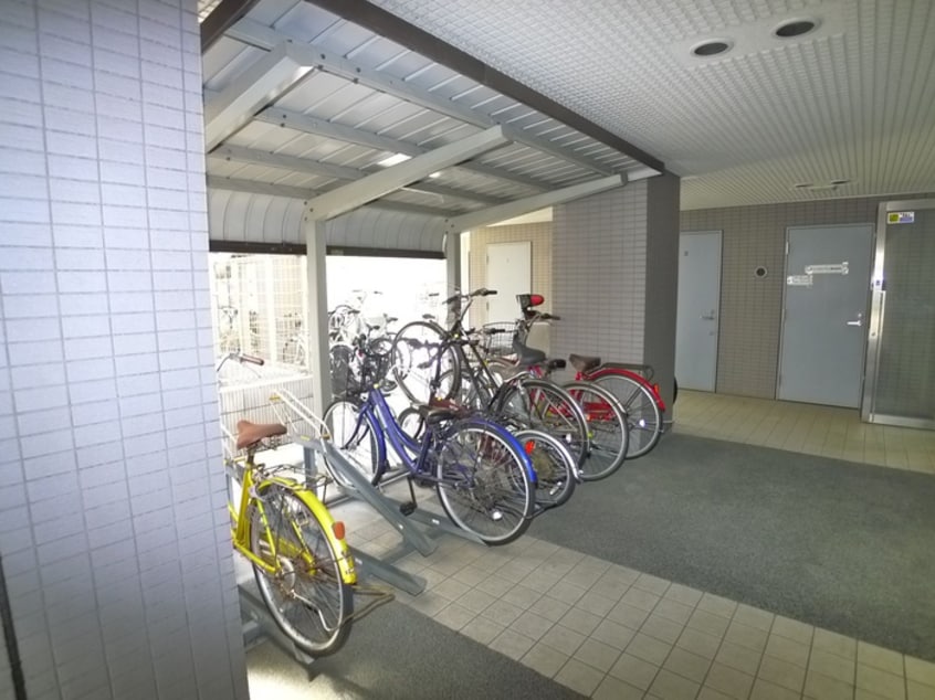 駐輪場 ボヌールT．Y