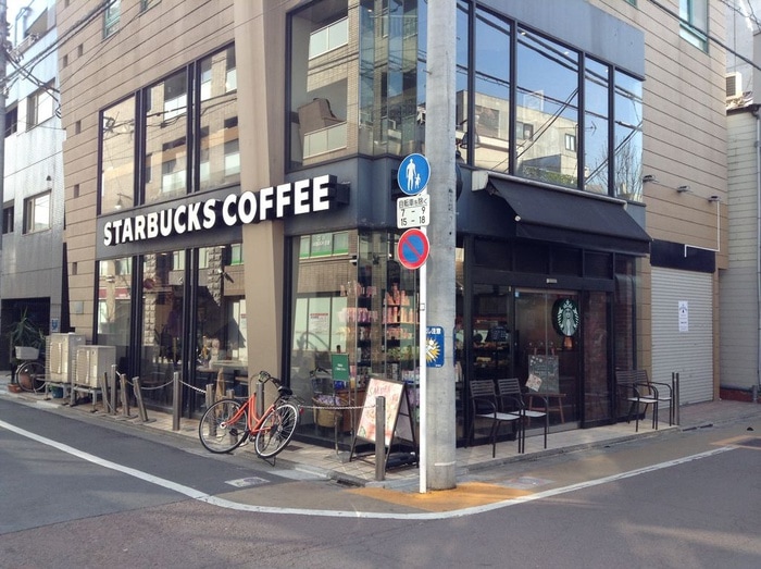 スターバックスコーヒー 学芸大駅前店(カフェ)まで389m ハイシティ学芸大学第3(402)