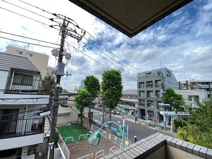 室内からの展望 ルーブル笹塚弐番館