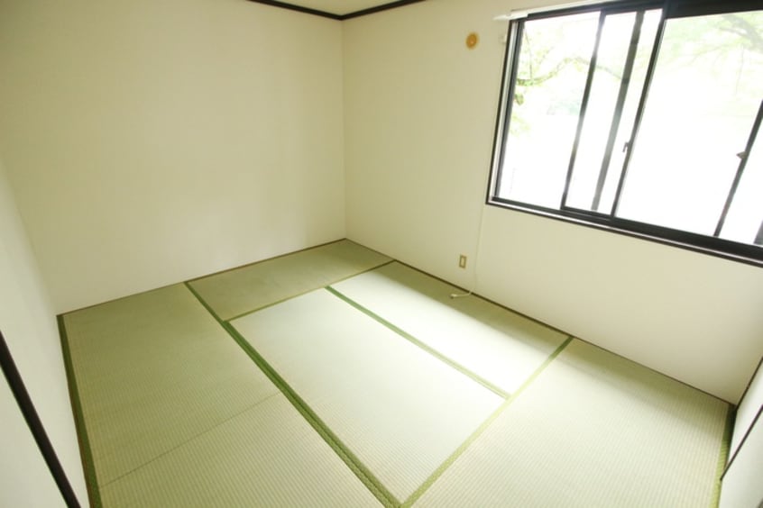 居室 エステート峰