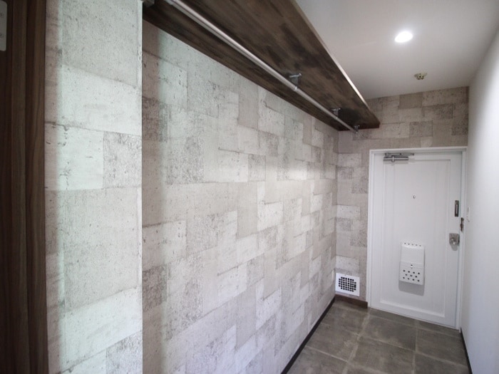 玄関 パレットビル