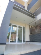 エントランス部分 ブレイブコ－ト