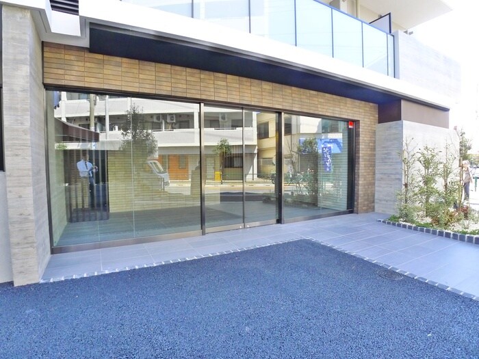 エントランス部分 CREVISTA高砂Ⅱ