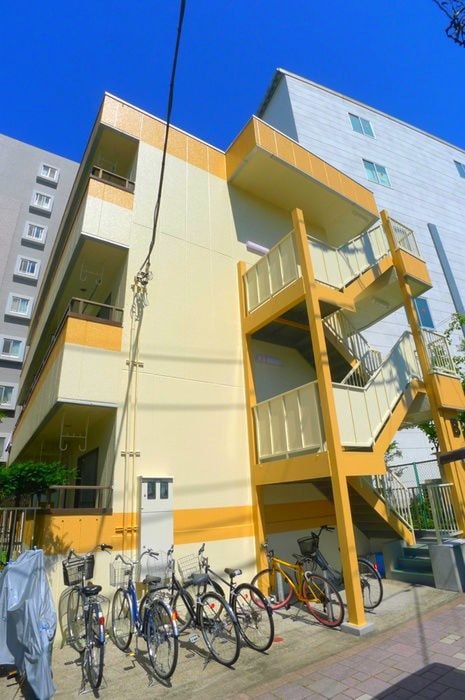 駐輪場 グリ－ンコ－ポニュ－戸田Ａ