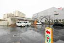 セブンイレブン上戸田１丁目店(コンビニ)まで80m グリ－ンコ－ポニュ－戸田Ａ