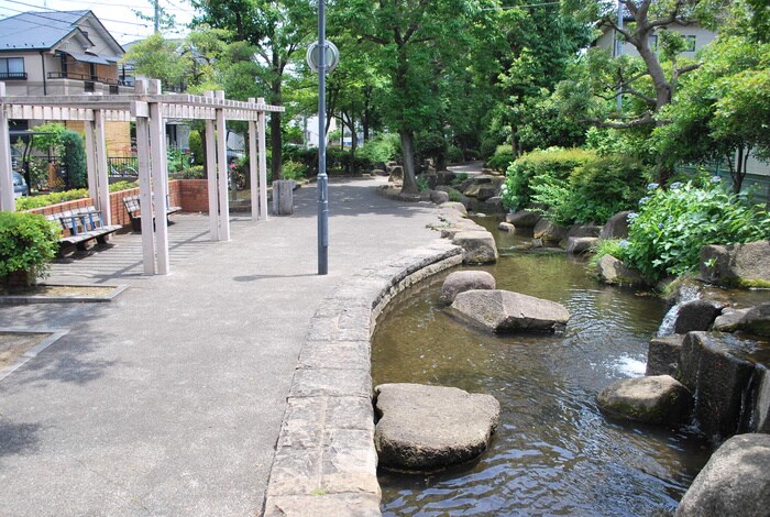 見沼代親水公園(公園)まで469m サークルハウス舎人弐番館