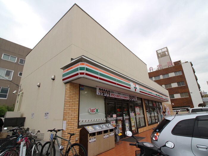 セブンイレブン西蒲田環八通り店(コンビニ)まで120m エステートハイツ