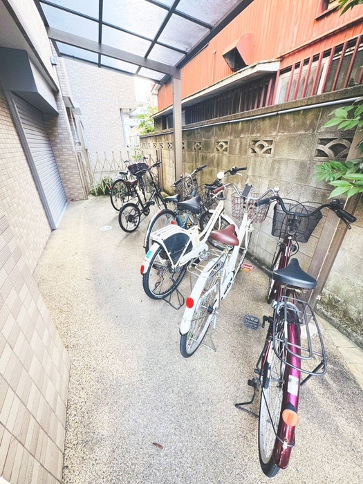 駐輪場 Orange rise NOGALA