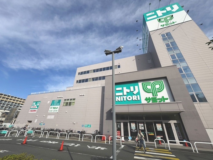 ニトリ(電気量販店/ホームセンター)まで478m Orange rise NOGALA