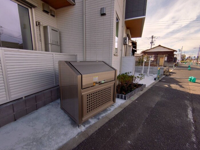 建物設備 グラナーデ西大泉