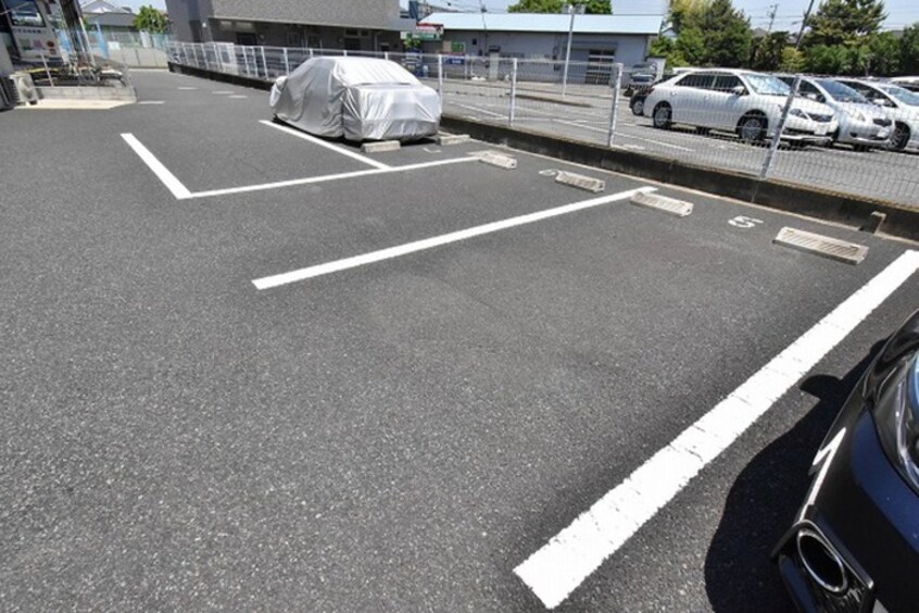 駐車場 ジュネス中河原
