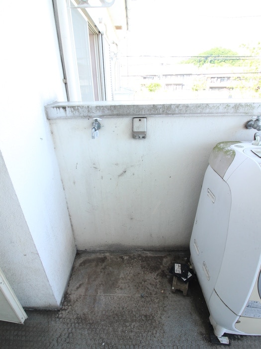 洗濯機置場 セゾン鶴巻