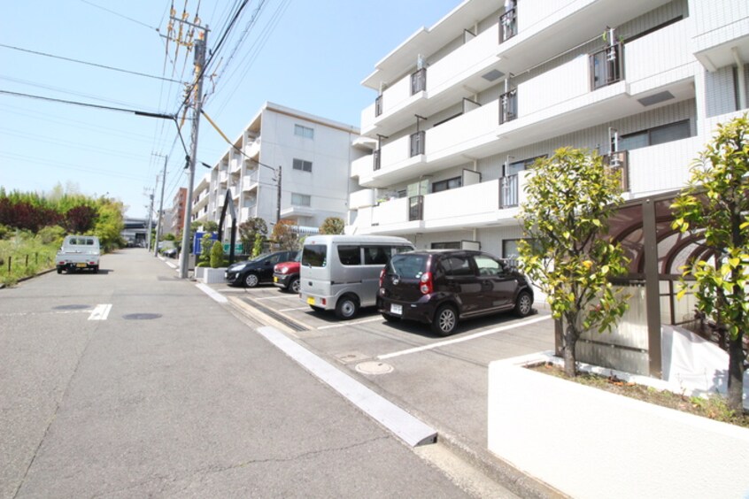 駐車場 横山マンション荏田南Ⅴ