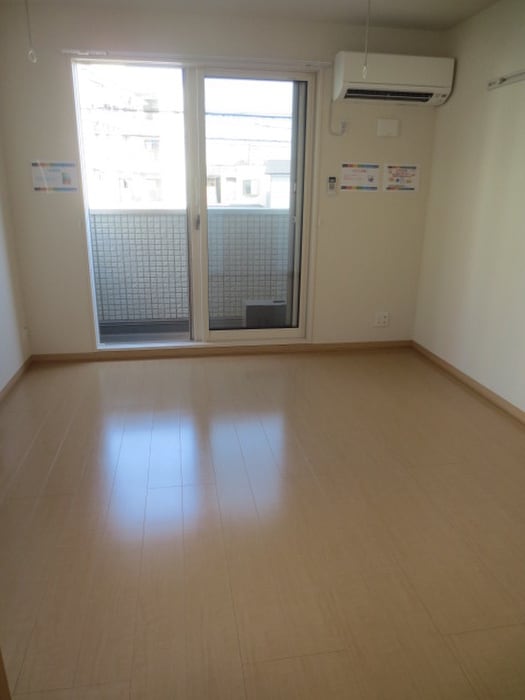 居室 ブルーバード