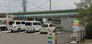ファミリーマート(スーパー)まで96m シュリットコート