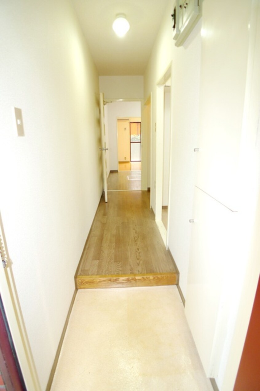 玄関 煉瓦館１１