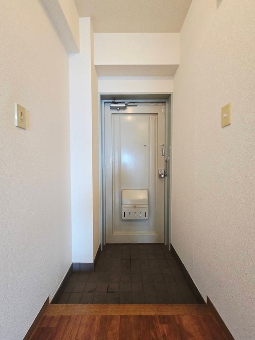 玄関 末広ビル