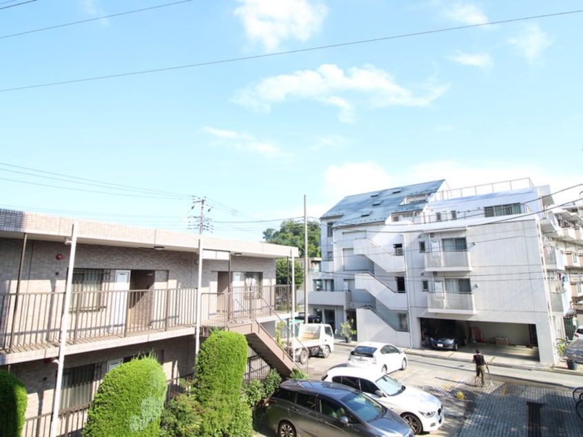 室内からの展望 エルム大倉山