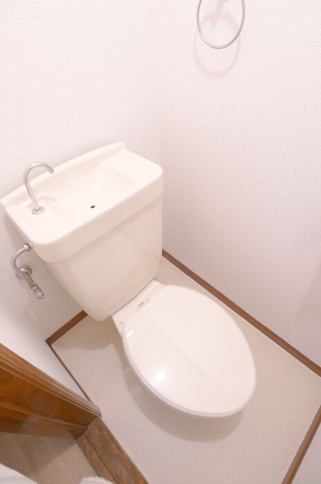 トイレ スト―クハイツ菊谷