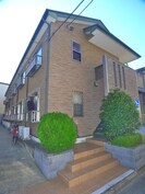 アム－ルの外観