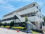 シャルマン谷塚駅前