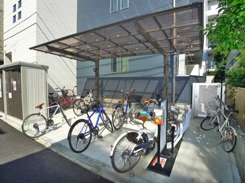 駐輪場 ファビュラス・インエクセス