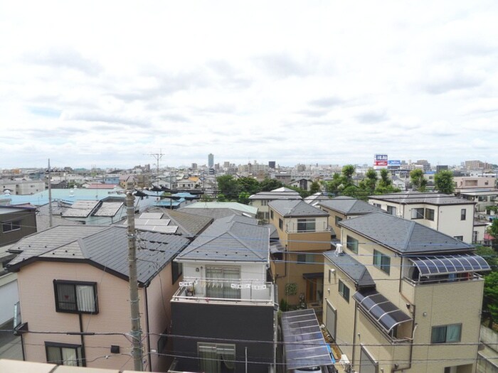 室内からの展望 ＬＩＢＥＲＴＹ