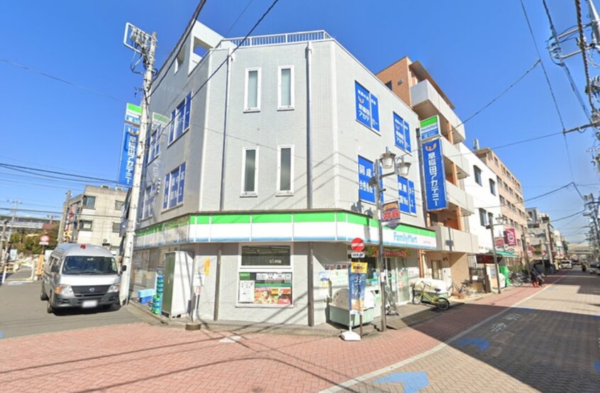 ファミリーマート　上井草1丁目店(コンビニ)まで213m Halelea