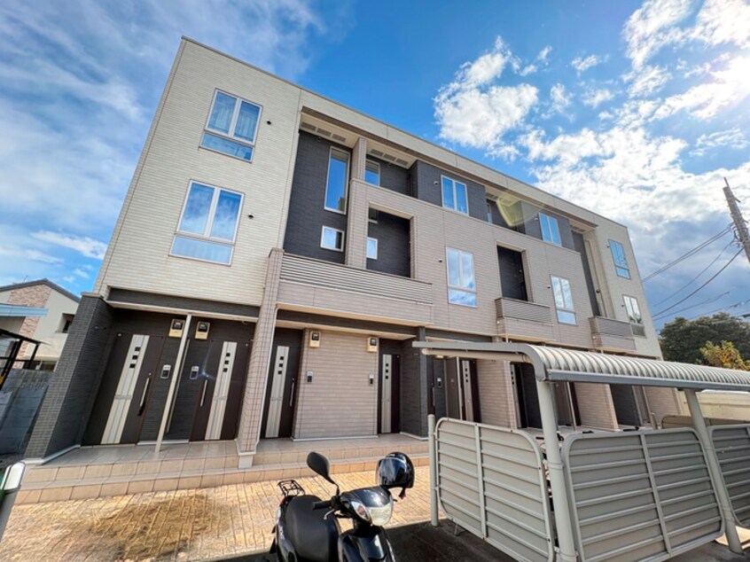 外観写真 アニュ－Ｍ