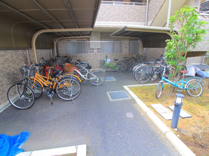 駐輪場 あるふぁⅠ