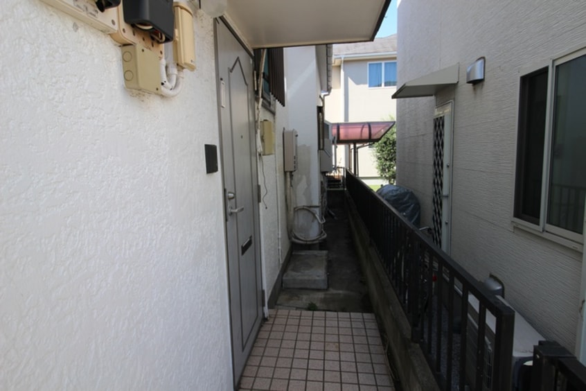 エントランス部分 コ－ポサンシャイン