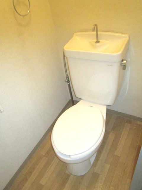 トイレ ヴェルディ湘南台