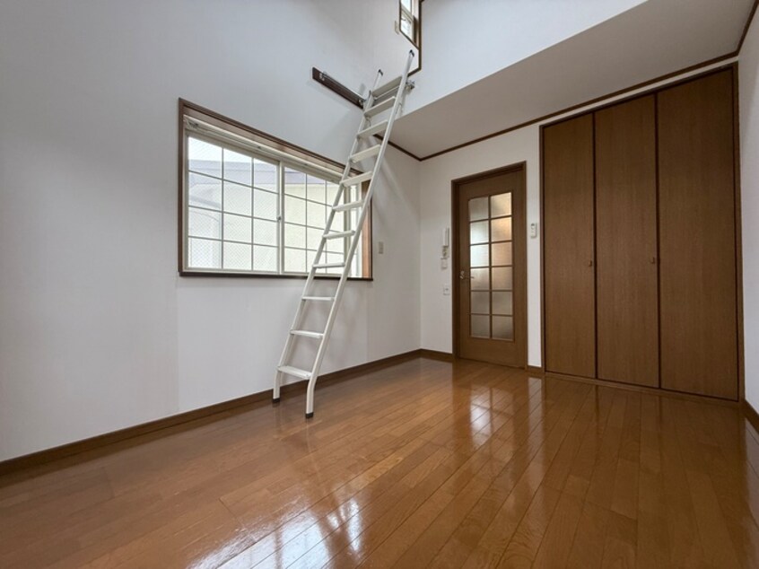 内観写真 ワイルドボア95