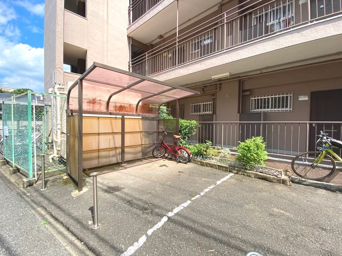 駐輪場 TCハイツ田無