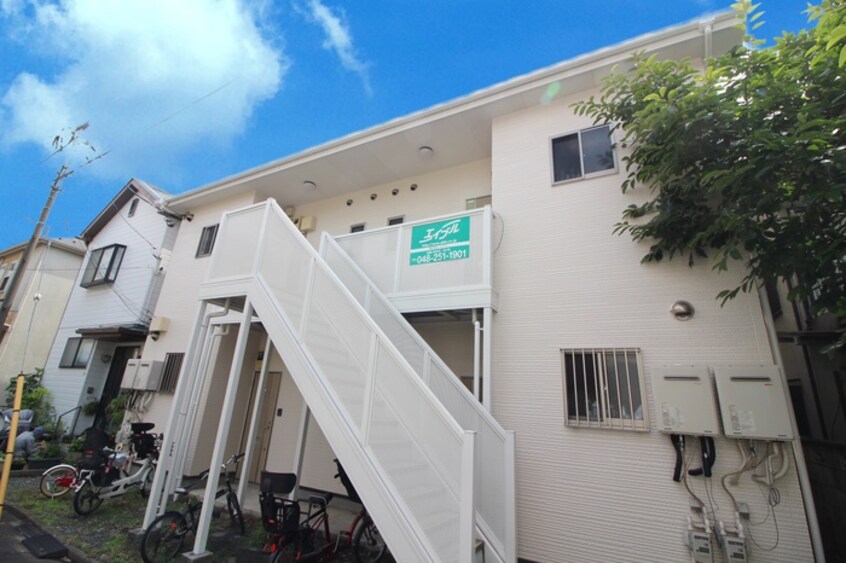 エントランス部分 メゾンフレ－ル