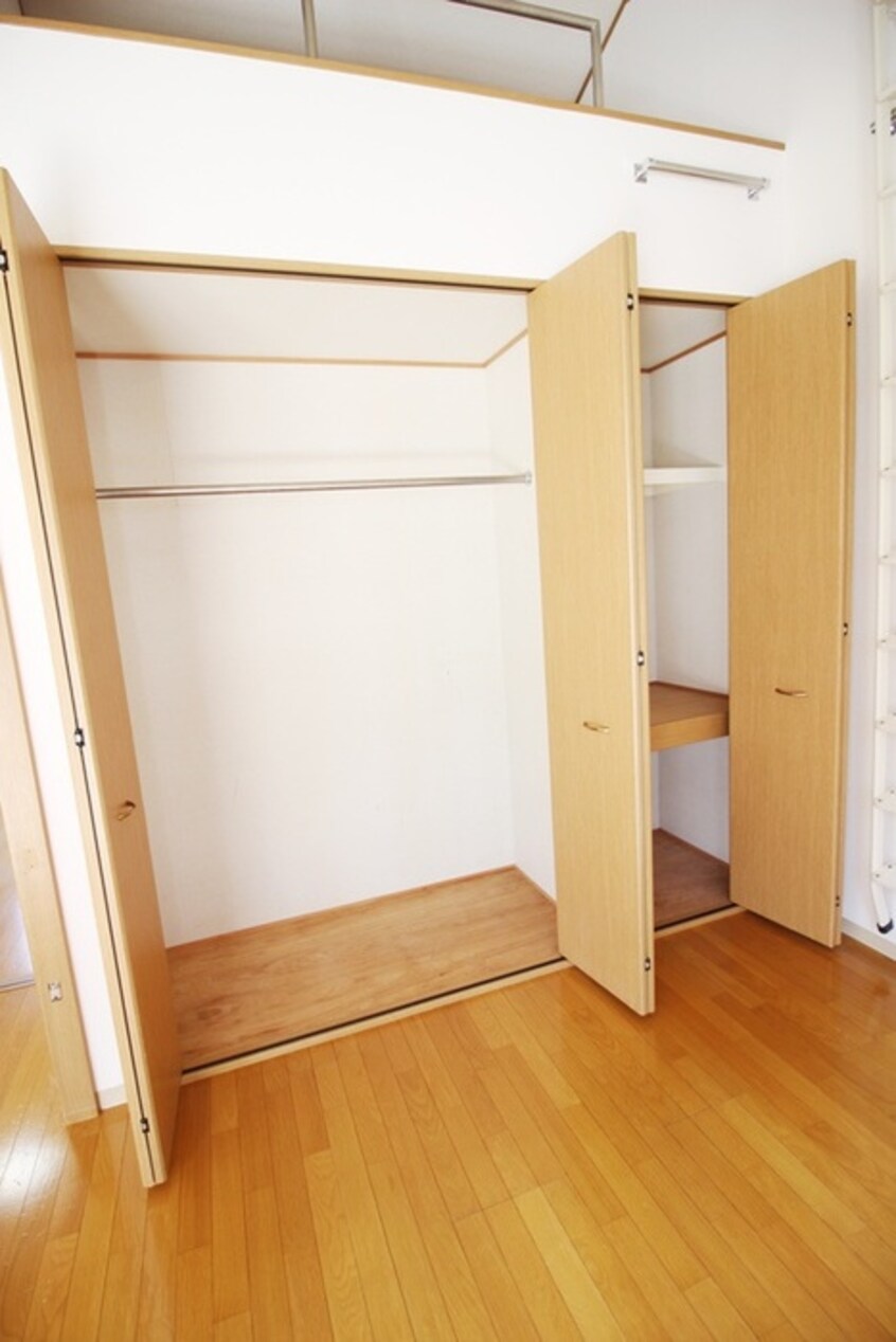 収納 メゾンフレ－ル