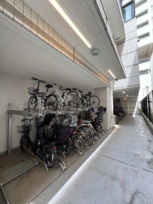 駐輪場 KDXレジデンス三鷹