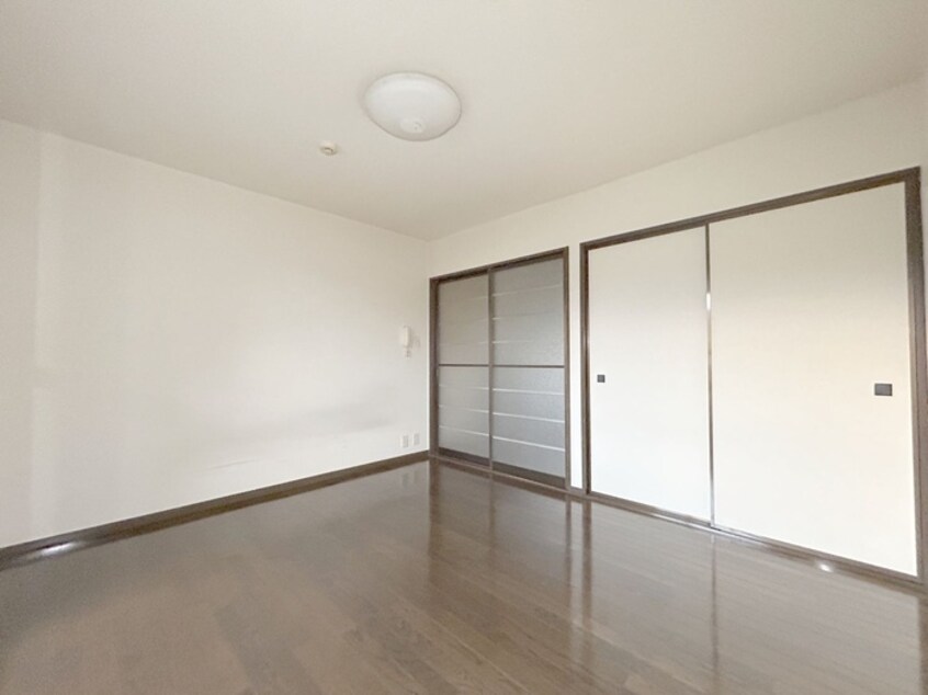 居室 ロイヤルヒルアビコＢ棟