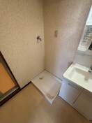 洗濯機置場 グランクレステ