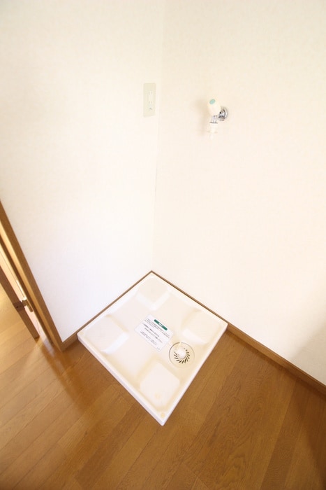 洗濯機置場 Ｓｕｎ・ロヒ－ユ