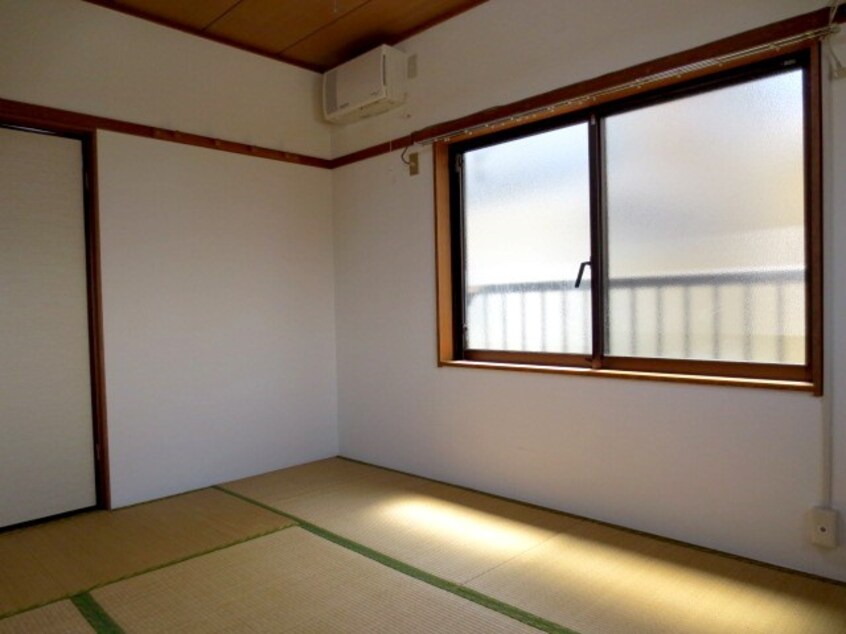 居室 タイマハイツ