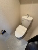 トイレ ガレリア東新宿