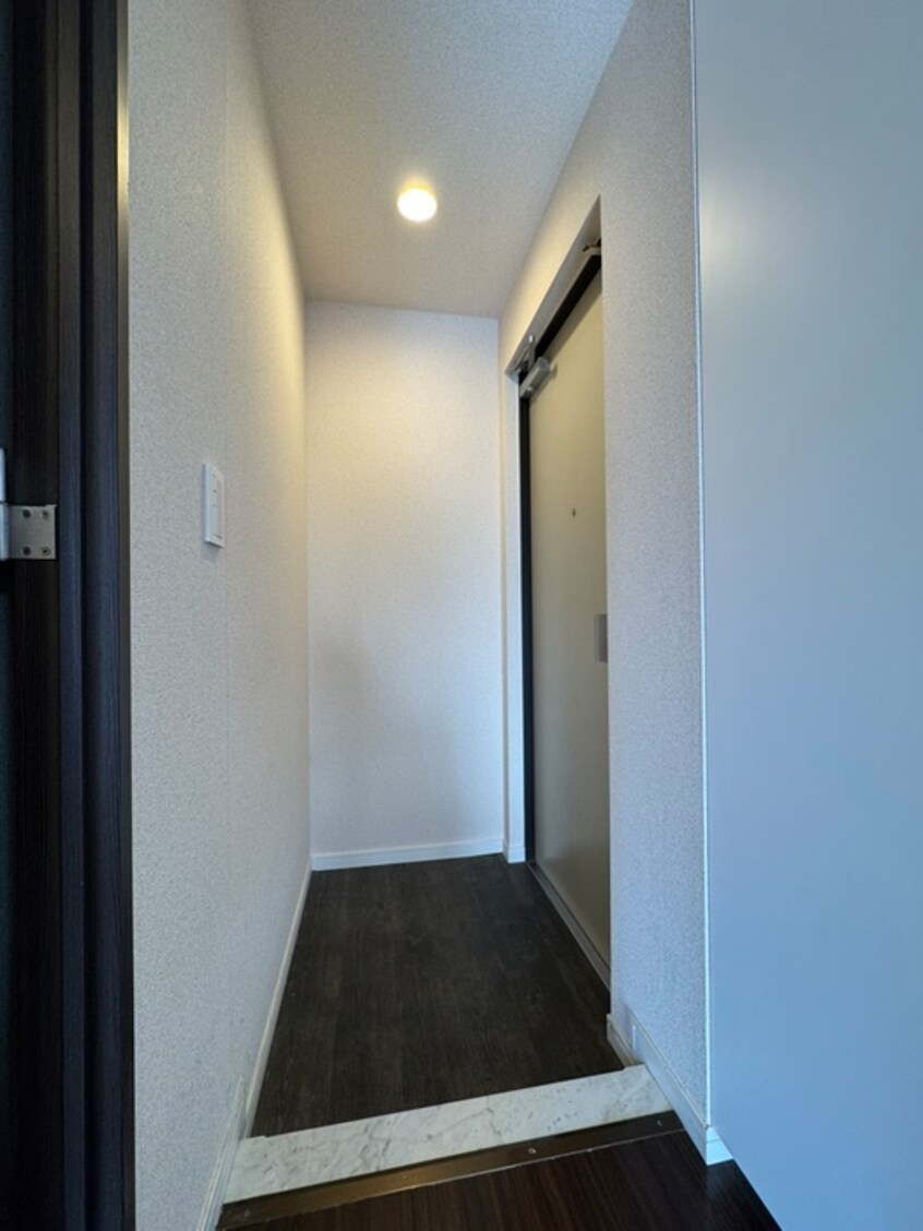 玄関 ガレリア東新宿